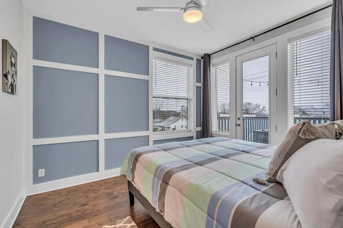 Вилла New Luxe 4Br 12 Beds - Roofdeck Views - Chefs Kitchen Нэшвилл 0*,  США
